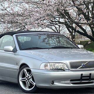 平成１３年モデル、幻のC70左ハンドル！電動オープン！レザーシート４人乗りの画像