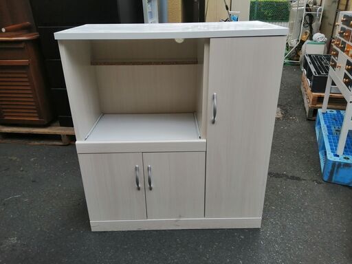 【現地取引歓迎】☆レンジ収納家具☆　【サイズ】横幅80　奥行40　高さ89　レンジ収納40