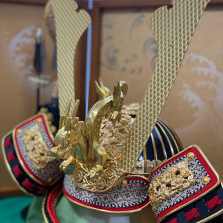 五月人形　美品　兜　収納ケース付き　破魔矢　刀の画像