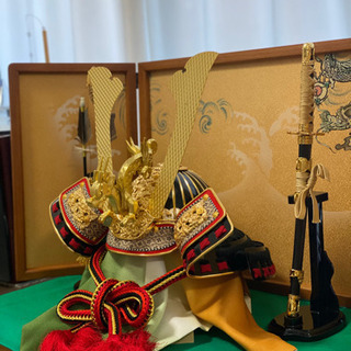 五月人形　美品　兜　収納ケース付き　破魔矢　刀