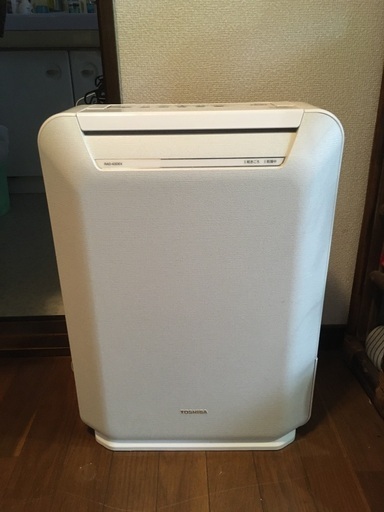 東芝　除湿機