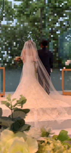 ウエディングドレス　ヴュパリオリジナルドレス