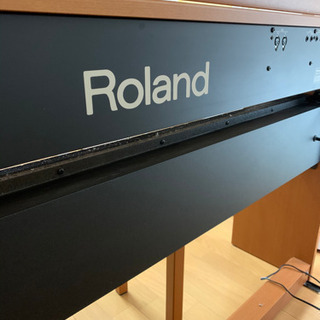 Roland 電子ピアノ（椅子付き）の画像