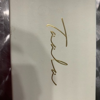Ceu Tokyo の毎回売り切れになるピアスの画像