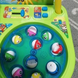 魚とワニの釣りゲームの画像