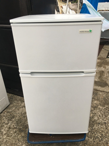 YAMADA YRZ-C09B1 単身用2ドア冷蔵庫　90L※2018年製モデル