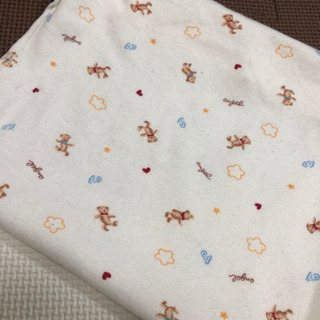 ベビーマクラ　の画像