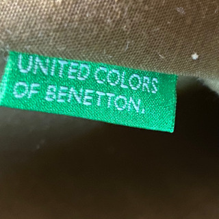 ベネトンのカゴバックの画像