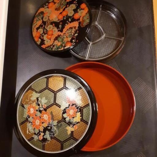 重箱２つ