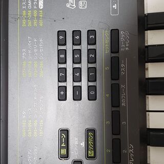 電子ピアノ