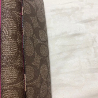 coach 長財布の画像