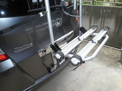 サイクルキャリア　ホワイトハウス製　キャンピングカー・アウトドアーで!