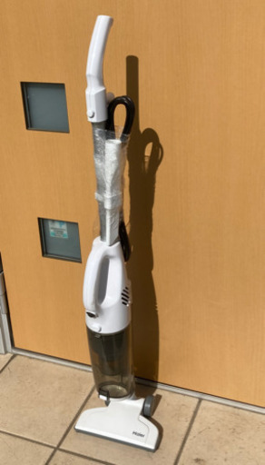 ☆春日部市5/7(金)渡し☆Haier ハイアール JC-SC100B サイクロン式スティック型クリーナー 掃除機 2019年製①