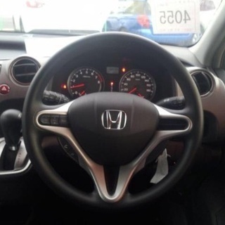 ストリーム★RSZ-HDDナビ自動車税込み15万円の画像