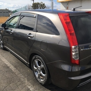 ストリーム★RSZ-HDDナビ自動車税込み15万円の画像