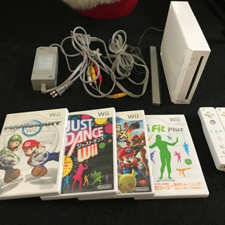 Wii Wiiソフト4枚　Wiiリモコン2本