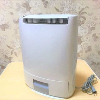Panasonic 衣類乾燥除湿器　F-YZL60 2015年製...
