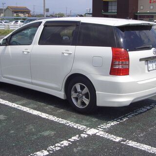 トヨタ ウィッシュ 機関良好 とても綺麗！ 業者価格。の画像