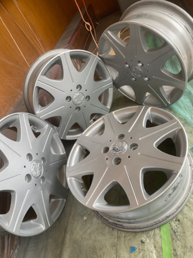 塗装ベース　ホイール売