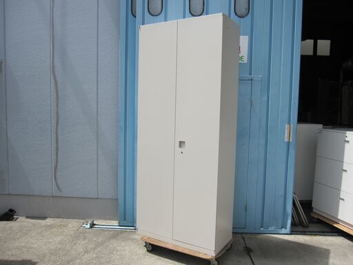両開き書庫　オカムラ製レクトライン　ニューグレー　4B318Y Z13