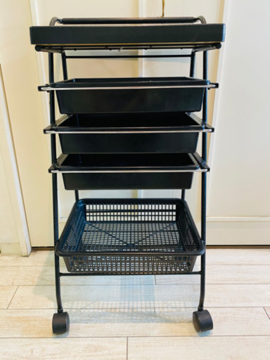 美容ワゴン　TAKARA BELMONT