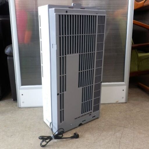 窓用エアコン 6畳 2016年製 トヨトミ ルームエアコン TIW-A180G リモコン付き ホワイト TOYOTOMI エアコン 冷房 札幌 西野店 窓用エアコン 6畳 2016年製 トヨトミ ルームエアコン TIW-A180G