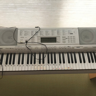 電子ピアノ