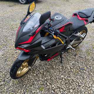 CBR250RR