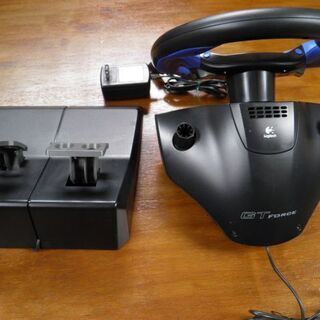 [引き取り限定]ロジテック　フォースフィードバック　ステアリングコントローラー　GTFORCE の画像
