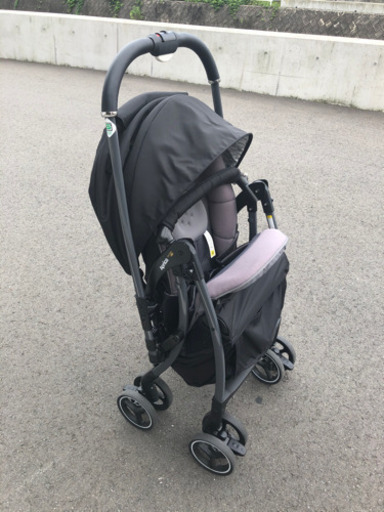 【美品】アップリカ  ベビーカー(ラクーナソファクッション)