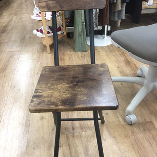 ニトリ折りたたみチェアー（ブラウン）です。【トレファク東大阪店】