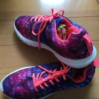 カラフルスニーカー👟👟の画像