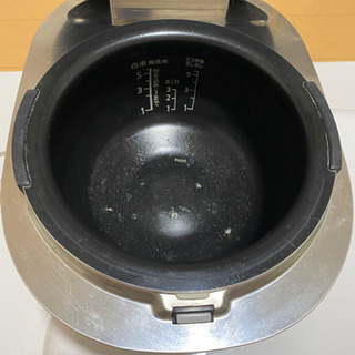 炊飯ジャー　炊飯器の画像