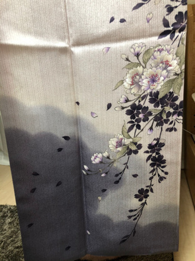 付け下げ訪問着 桜 刺繍 白 ピンク 紫　着物