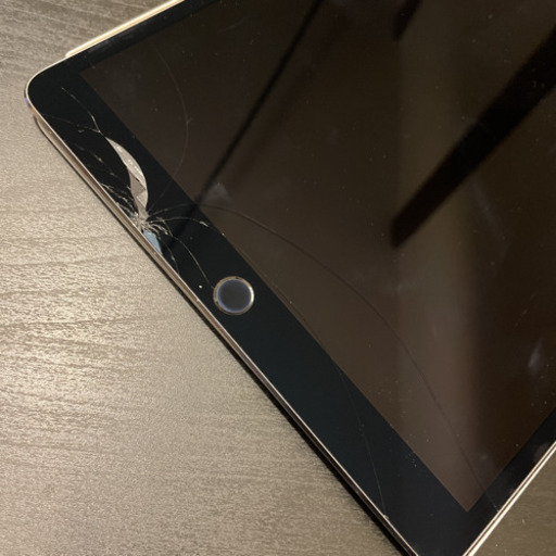 【早い者勝ち！】iPad Pro 10.5 WiFiモデル 64GB
