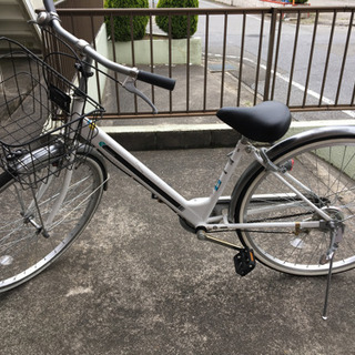 26インチ自転車。美品。5/6締切の画像