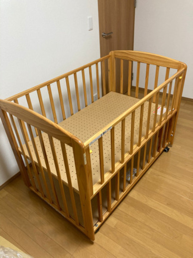 KATOJI ベビーベッド  解体済み