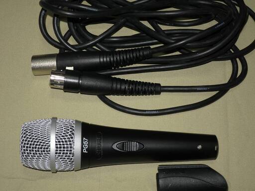 シュアーマイクロホン/SHURE PG57-XLR(アコースティック系楽器用)新品同様4本セット<値下げしました！>