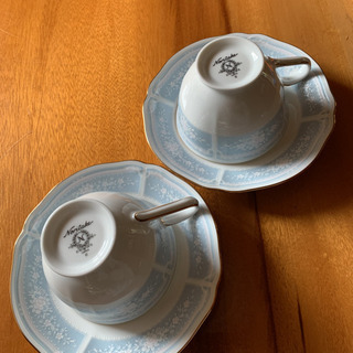 ノリタケ　ティーカップ&ソーサー　2脚の画像
