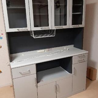 食器棚