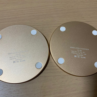 最終値下げ！携帯ワイヤレス充電器2個セット（スマートフォン・iPhone）の画像