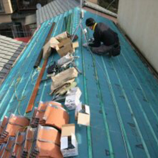 【急募　屋根職人】時給2000円　ゴールデンウィークまで　空いた時間に　古民家の画像