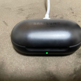 samsung Galaxy Buds サムスン　ワイヤレスイヤホン