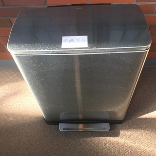 美品　ゴミ箱の画像