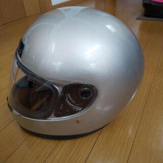 フルフェイスのヘルメット(他品購入のおまけ)の画像
