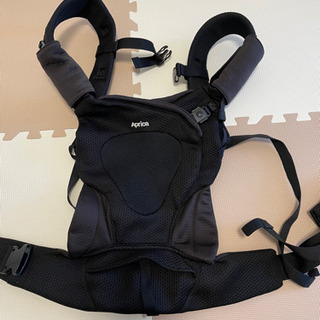 抱っこ紐　（Aprica）美品　さらに値下げしました！の画像