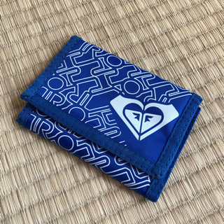 ロキシー　財布
