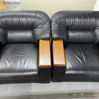 【急ぎ】応接セット（ソファ３点、テーブル１点）の画像