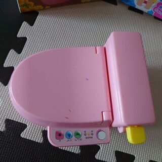 トイレトレーニングセット（おまる・おもちゃ・絵本）の画像