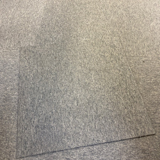 タイルカーペットの画像